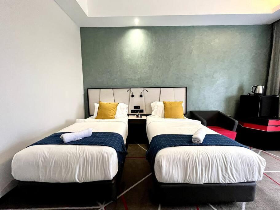 #23 Kl Towel View Twin Bed Suites @ Infinity Pool Kuala Lumpur Exterior photo